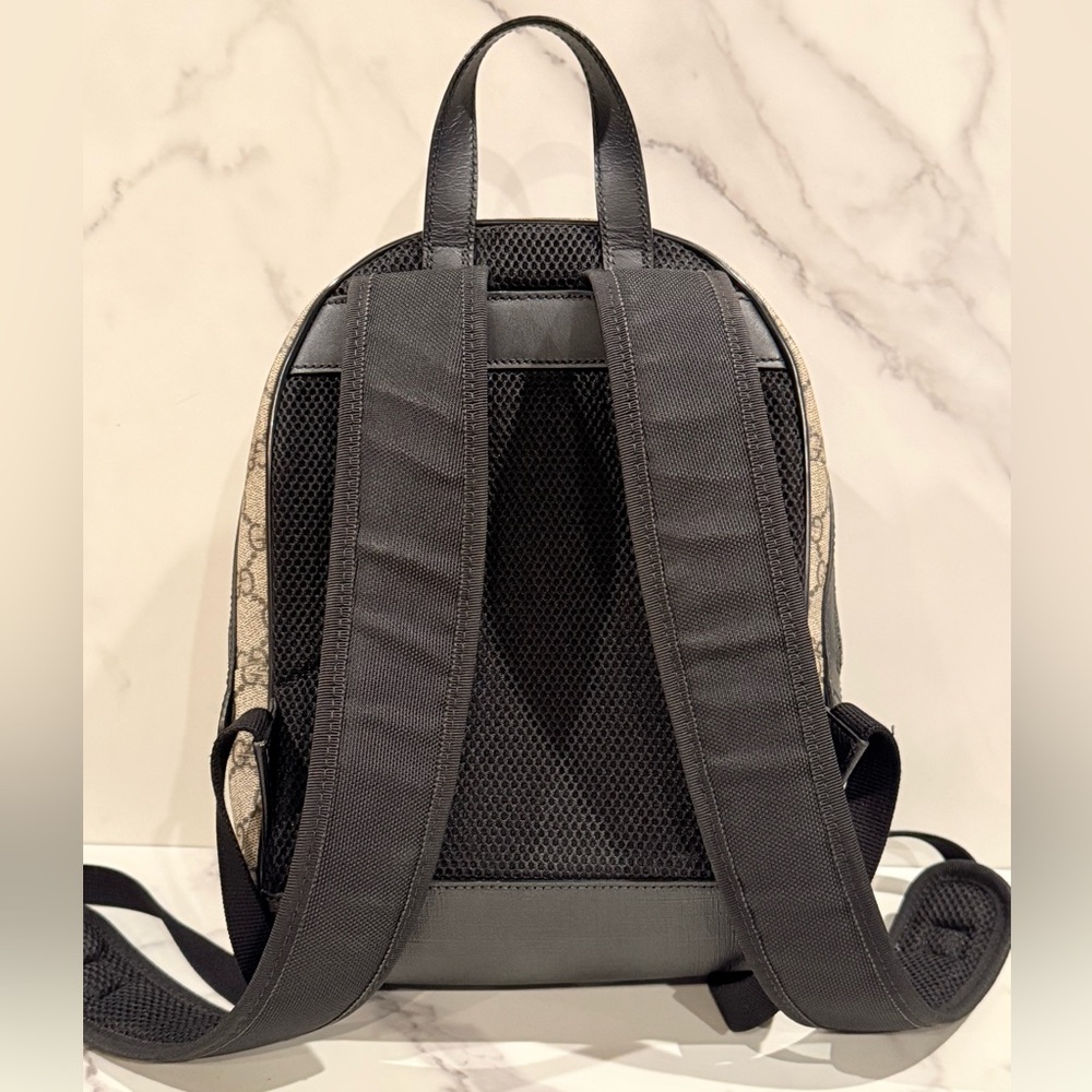 Gucci GG Supreme Small Backpack - Picture 5 of 16